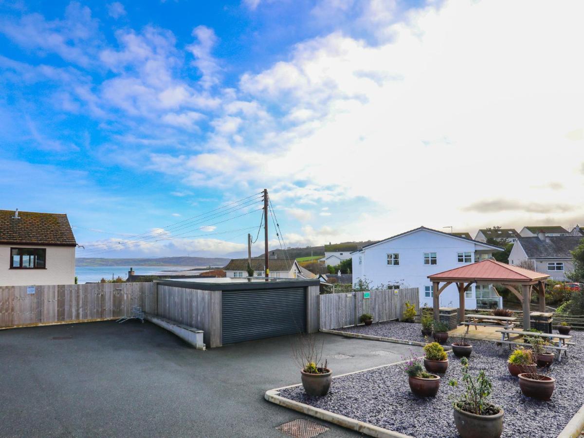 The Pot Loft Villa Benllech Exterior photo